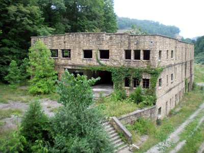 Abandoned Leatherwood  mining town building