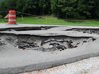 Road subsidence caused by mine drainage